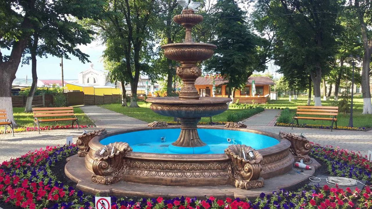 Фонтани із бетону